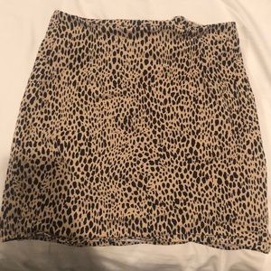 Brandy Melville cheetah skirt